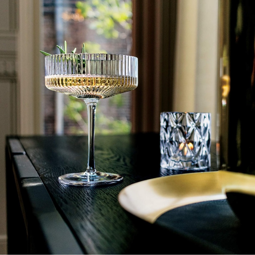 New! 🥂CB2 Modern Coupe Glass for Champagne, martinis 🍸, set of 4